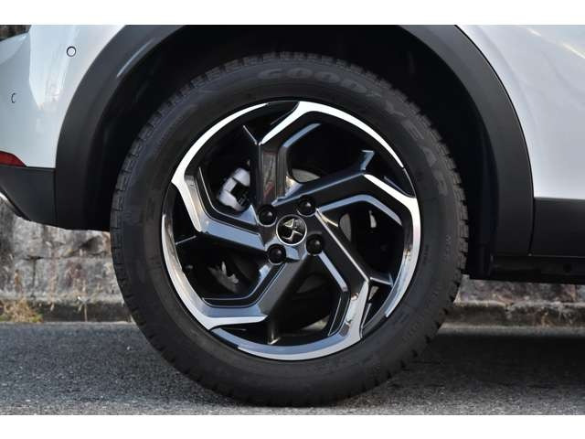 �y���z����z�����Ԃ����ЂɈ�x�����k�������B�قƂ�ǂ̂��q�l�����Ѝ���z�ɂ������𒸂��Ă���܂��B���Y�Ԃ����z��������񑩒v���܂��B(����X�ɂ͕����܂���)