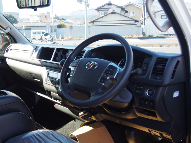 車両状態、保証内容、お支払方法、ご納車までの流れなどご不明な点がございましたらお気軽にお問い合わせください!