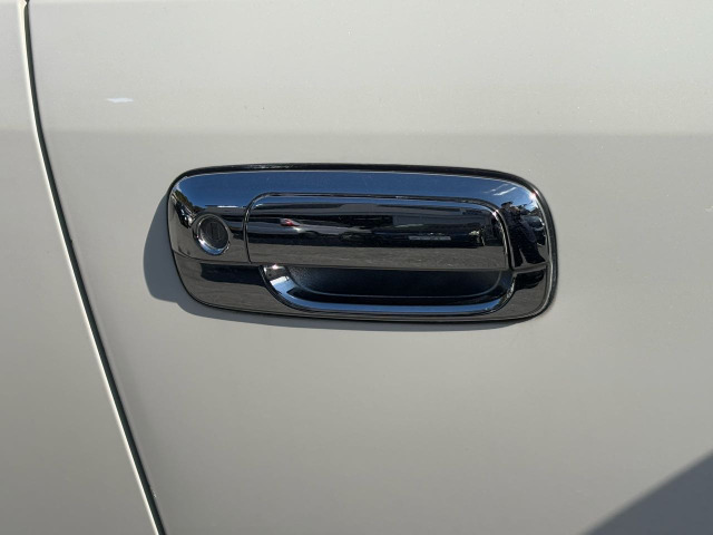 ������̃��b�J�[�Ή��⃌���^�J�[���s���Ă���܂�!���C�y�ɂ��˗����������B