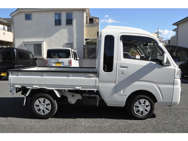 ※※ 注意 ※※ 『車検2年(新規)付』 表記されている車両に関しまして、『お支払い総額』以外に別途車検費用を頂く事はございませんので、【ご安心】下さい。