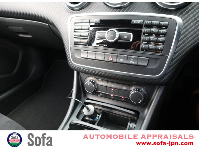 メルセデスサウンドシステム エアコン