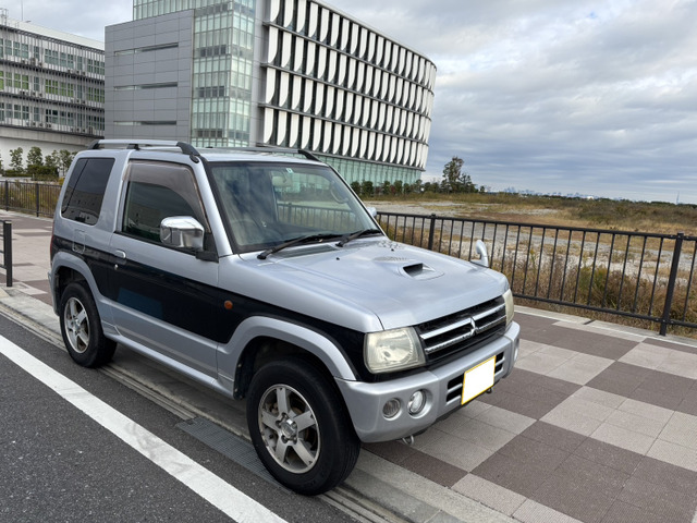 パジェロミニリミテッド エディション VR 4WD
