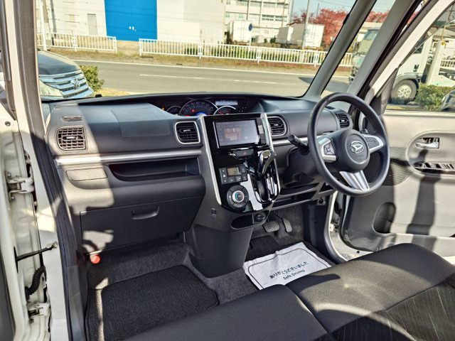 厳選仕入れをしておりますので、お客様の納得のいく1台がきっと見つかります。支払総額の中には車検費用・当年度の自動車税、全て含んでおります。ご安心してお任せください。