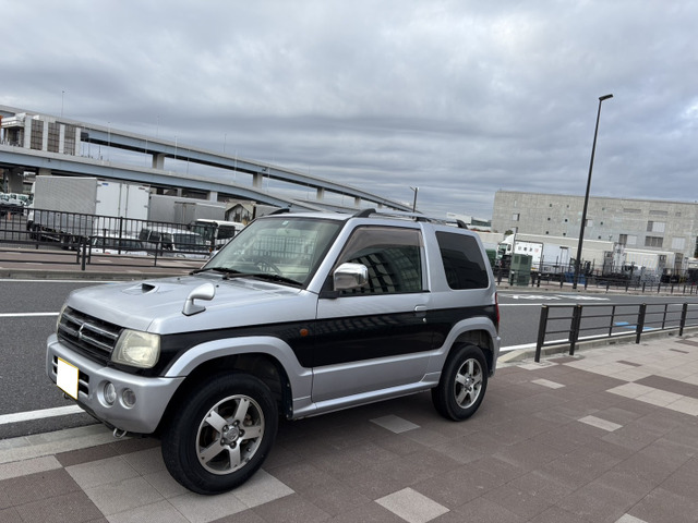 パジェロミニリミテッド エディション VR 4WD