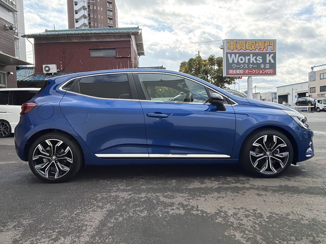 �y�O�� �E���z