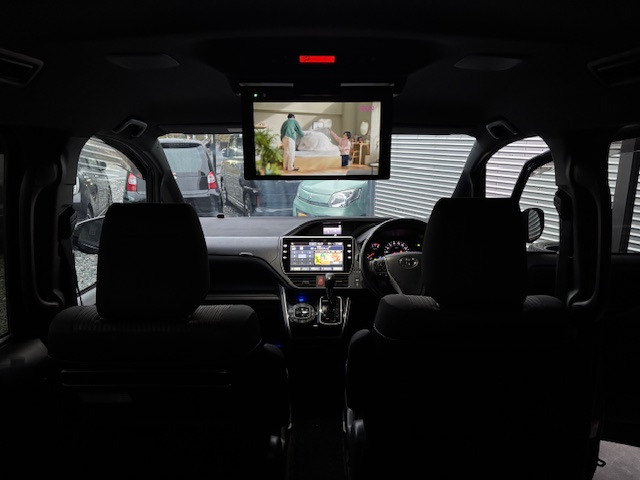 ヴォクシー2.0 ZS 煌II