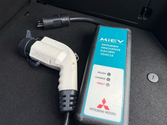 �f�M�t�B�����{�H�ł��܂� ���Ă��~�߂Ȃ�