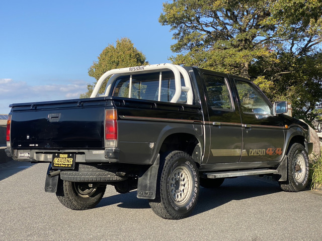 ダットサンピックアップ2.7 ダブルキャブ AD ディーゼル 4WD