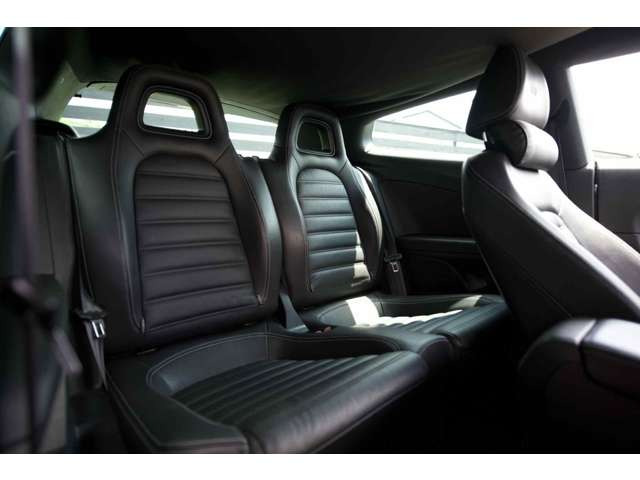 ������̓��A�V�[�g�ɂȂ�܂��B���ɃV�[�g�ɃV�~�≘��Ȃǂ������܂���B