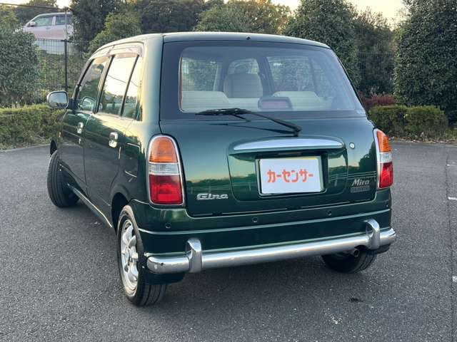 �f�ڂ��Ă���݌ɈȊO�ɂ��o�b�N�I�[�_�[�������Ă���܂��̂ŁA���C�y�ɃX�^�b�t�܂ł����k��������!