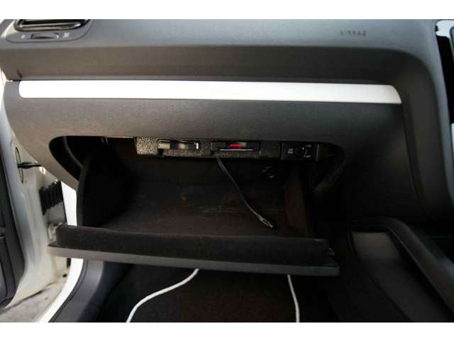 �O���[�u�{�b�N�X�̒��ɂ�ETC�������Ă���܂��B