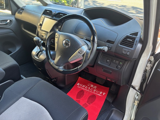 �����̒����炲���������肪�Ƃ��������܂��B �݌ɎԑS�ă��[���N���[�j���O�E�R�[�e�B���O�{�H�����̑��I�C�������A�_�������{���[�Ԓv���܂��B ���s���ȓ_�Ȃǂ���܂�����A���C�y�ɂ��A�����������B  �S���o�^�[�ԉ\