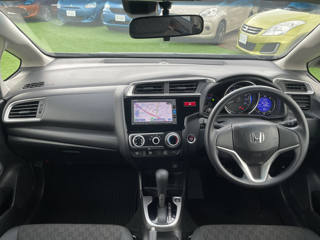 フィット1.3 13G Fパッケージ