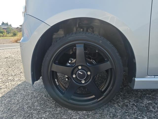 �󏭉��l�̂���z�C�[���ɂȂ��Ă��܂��B