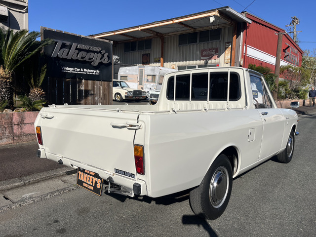 ダットサンサニー