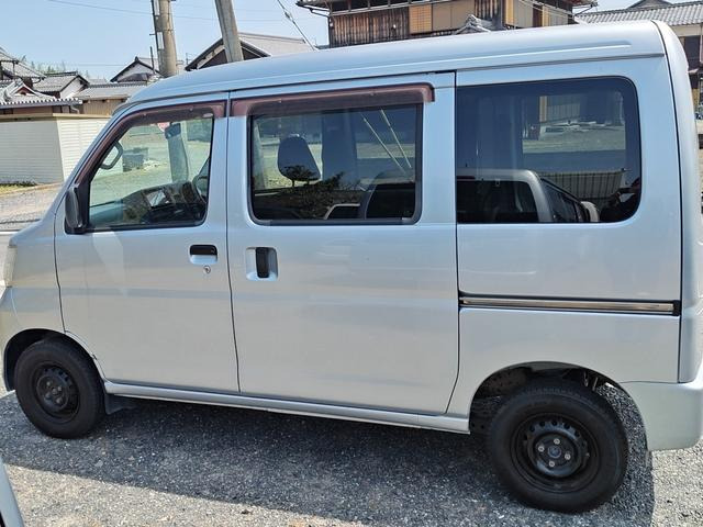 �����X���C�h�h�A�ɂȂ��Ă��܂��B�ו��̏o����������₷���Ȃ��Ă��܂��B