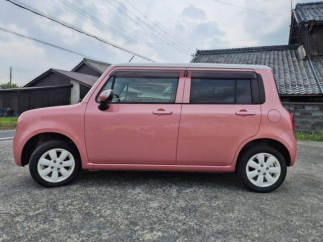 ���`�ύX�Ȃǂ����ЂŁA���葱���������܂��B�o�^�ɕK�v�ȏ��ނȂǂ��A���ē������Ă��������܂��̂ŁA�����S���������B