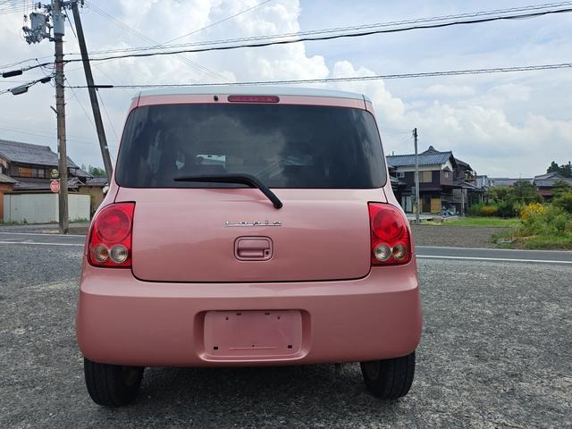 �Ƌ���藧�Ă̕��ł��A�^�]�̂��₷�����ԂɂȂ��Ă��܂��B