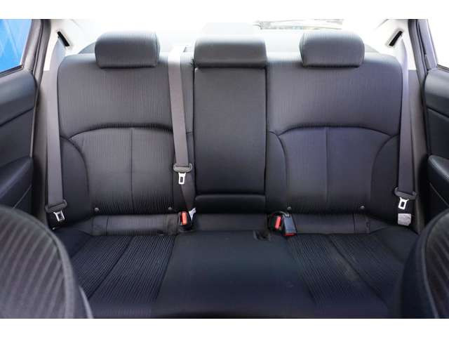 ��l���������������ȃX�y�[�X���m�ہB�ʋ΂₨�������A�����ւ̂��o�����Ȃǉ��K�ɂ����p���������܂���