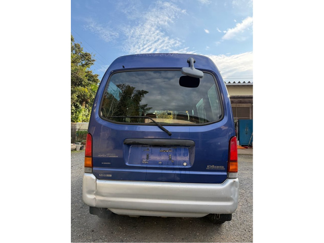 サンバーディアススーパーチャージャー 4WD