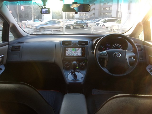 �{�v�����X�e�A�����O�z�C�[���B