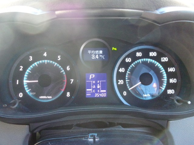 �C���t�H���[�V�����f�B�X�v���C�t�����[�^�[�p�l���B