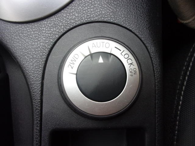 4WD�͐؂�ւ����B