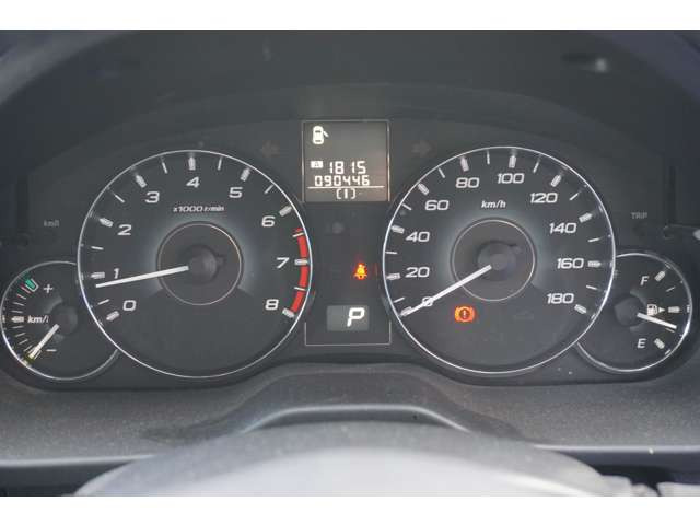 �f�����Ԃ̏�񂪓ǂݎ���A���₷���V���v���ȃf�U�C���̃��[�^�[�ł���