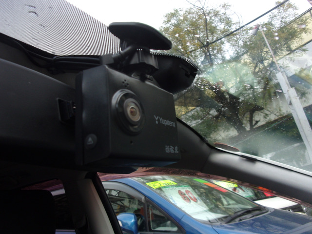 ���s�e�����h���C�u���R�[�_�[�B