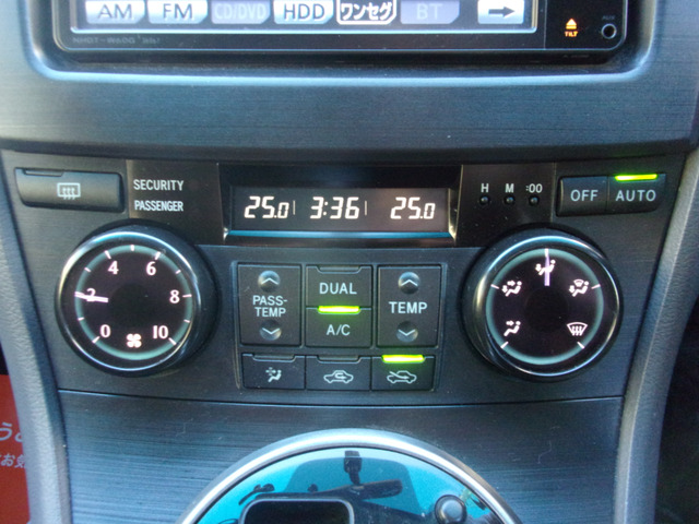 �f���A���؂�ւ��@�\�t���I�[�g�G�A�R���B