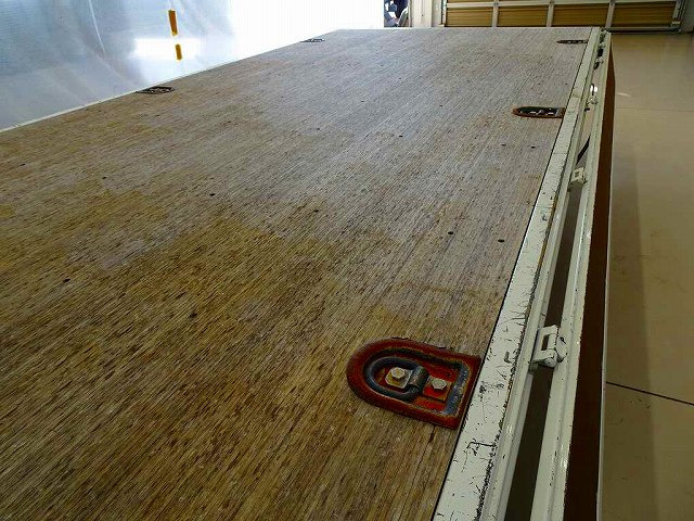 �ב����:436&times;208&times;38 �O���J ���E�Z�C�R�[���b�N ���ߍ��݃t�b�N3��