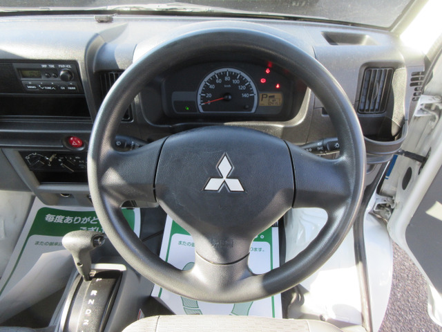 �������E�n���h�����ł���D�ȃG�A�o�b�O�t���ł���