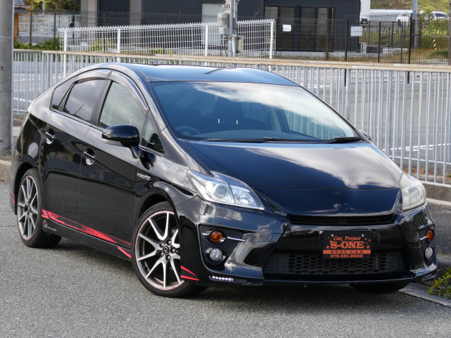 プリウス1.8 S ツーリングセレクション G's