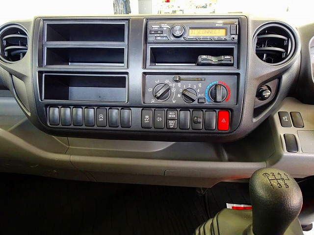 AC PS PW SRS ABS �W���h�A���b�N ���d�i�~���[ AM/FM���W�I ETC �^�[�{ �r�C�u���[�L �A�C�h�����O�X�g�b�v �g���N�V�����R���g���[��