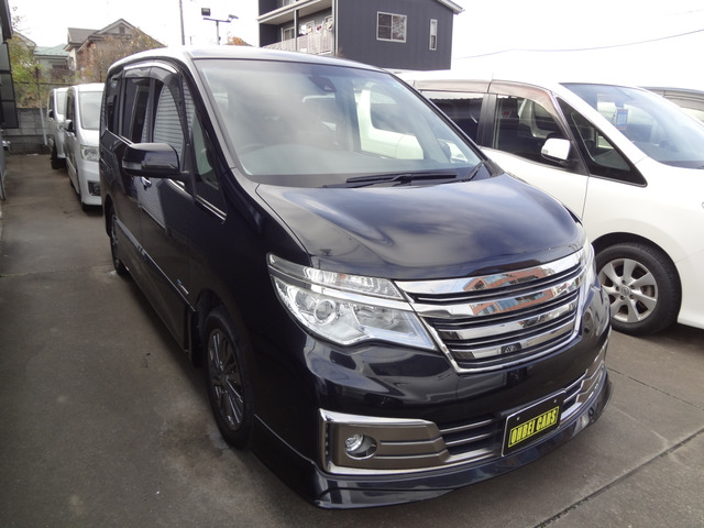 セレナ2.0 ライダー ブラックライン ZZ S-HYBRID