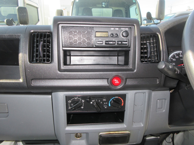 �������E�C���p�l���ł���