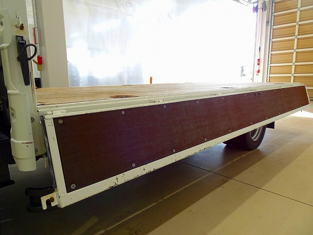 �ב����:436&times;208&times;38 �O���J ���E�Z�C�R�[���b�N ���ߍ��݃t�b�N3��