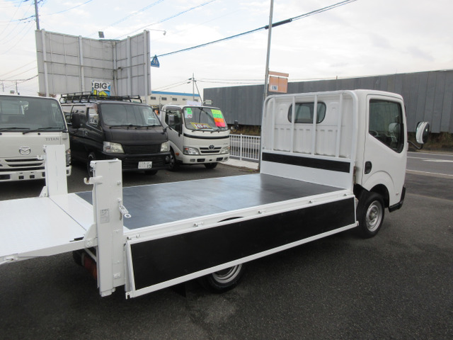 �����A�E�ב���ł����ב����ł���