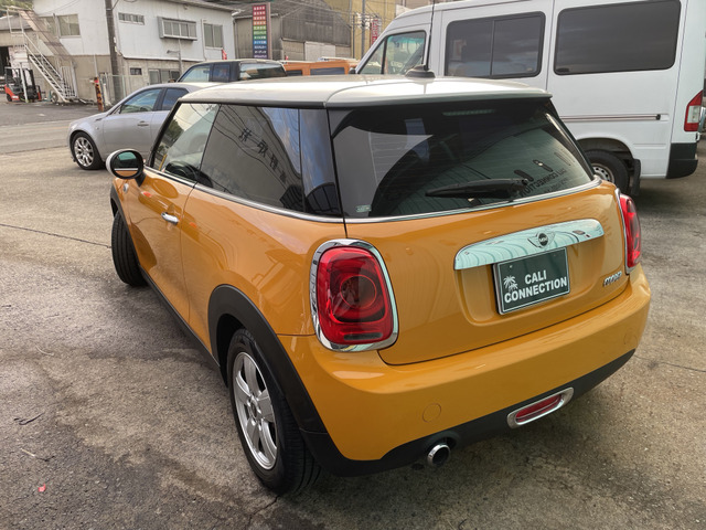 ���q�l�Ɉ��S�ŉ��K�ȃJ�[���C�t���y����Œ������߂ɁA���ЃI���W�i���̃v�����𐔑������p�ӂ��Ă���܂��B