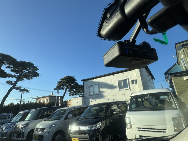 ���y�h���C�u���R�[�_�[�z���S�E���S�ȃJ�[���C�t�ɕK�{�̃h���C�u���R�[�_�[�𑕔�!���s���͂������A������^�]�⎖�̂ɑ��������ۂ̏󋵂��f���ŋL�^���A����̃��X�N�ɔ����܂��B