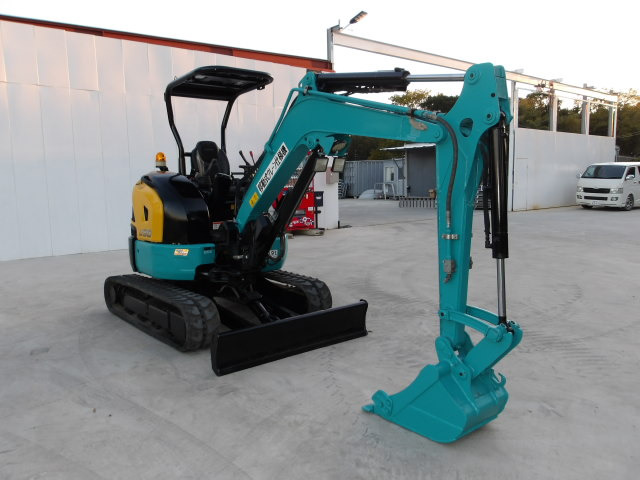 クボタミニバックホー