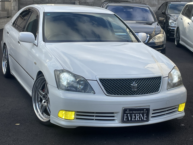 �K���X�R�[�e�B���O���{�H�\�ł��B��p��20.000�~���珳���Ă���܂��B���Ԏ�ɂ�艿�i���ς��ꍇ���������܂��B���̑��I�v�V��������葵���Ă���܂��̂ŁA���k�S���ɂ��\���t�����������B