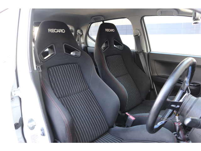 ���t�����g�Ȃ͓�r�Ƃ���RECARO�V�[�g!����S�n���悭��Ԃ��ǂ�!