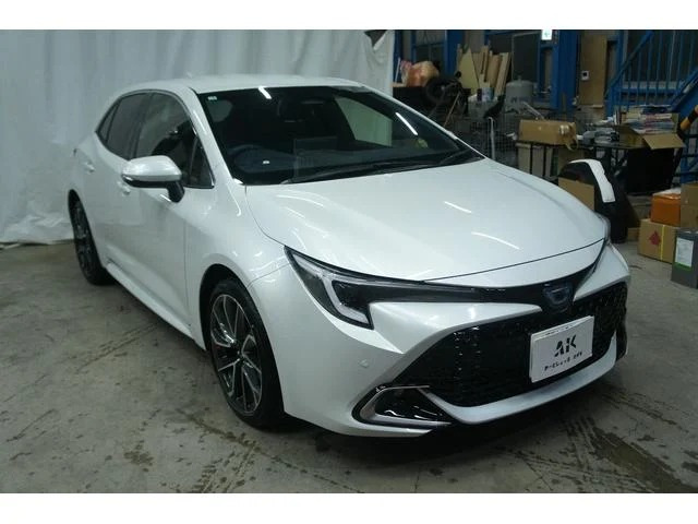 トヨタ カローラ スポーツの価格・新型情報・グレード諸元 価格.com