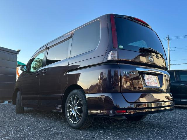 セレナ2.0 ハイウェイスター Vセレクション