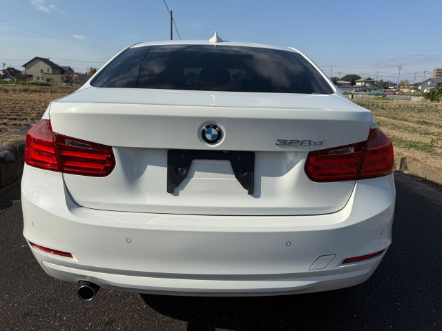 3シリーズセダン