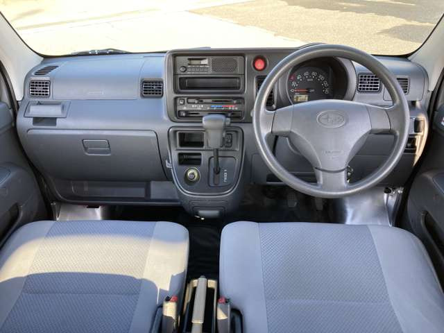 �o�����[�i�c�Ǝ��Ԃ�9:00����18:00�ƂȂ�܂��B���O�A��������ΑΉ��\�ł��̂ł��C�y�ɂ����k����������