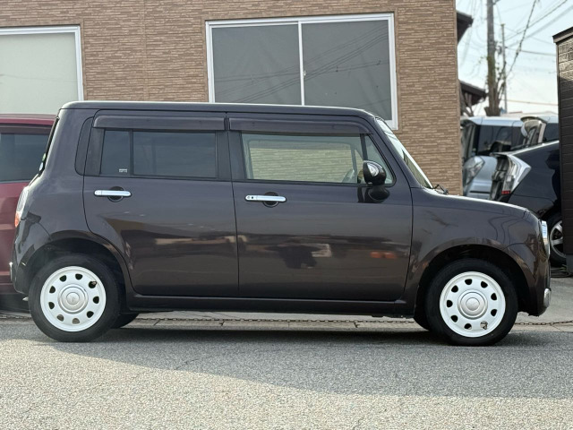 ���X�ł͂قƂ�ǂ��Ԃ��A�M���ł�����{�����ԊӒ苦��ɂ�1�䂸�`�F�b�N���A�O���E�����E�@�ցE�C������4���ڂɂ��Ă̊Ӓ���s�������ڂ���ł͔��f�̂��Ȃ��ӏ�����݉B�������J���Ă���܂���