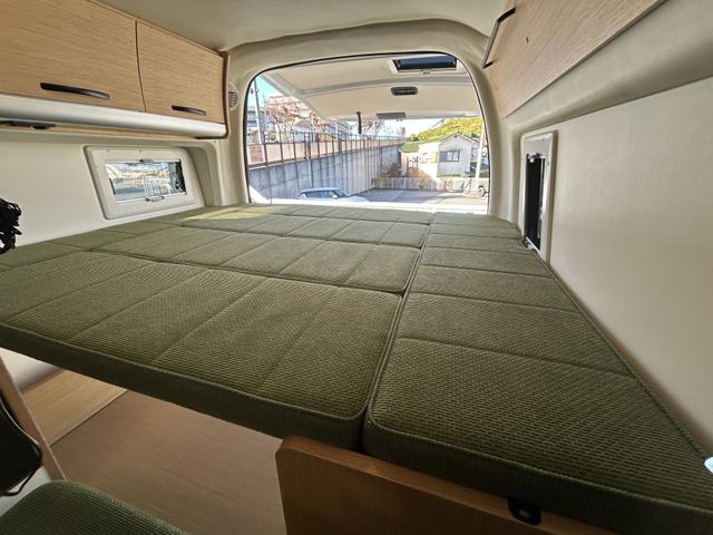 �L�X�Ƃ�����݃x�b�h!���@��180cm&times;150cm�ƂȂ��Ă���܂�!