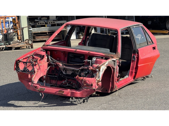 デルタHF インテグラーレ エヴォルツィオーネ 4WD